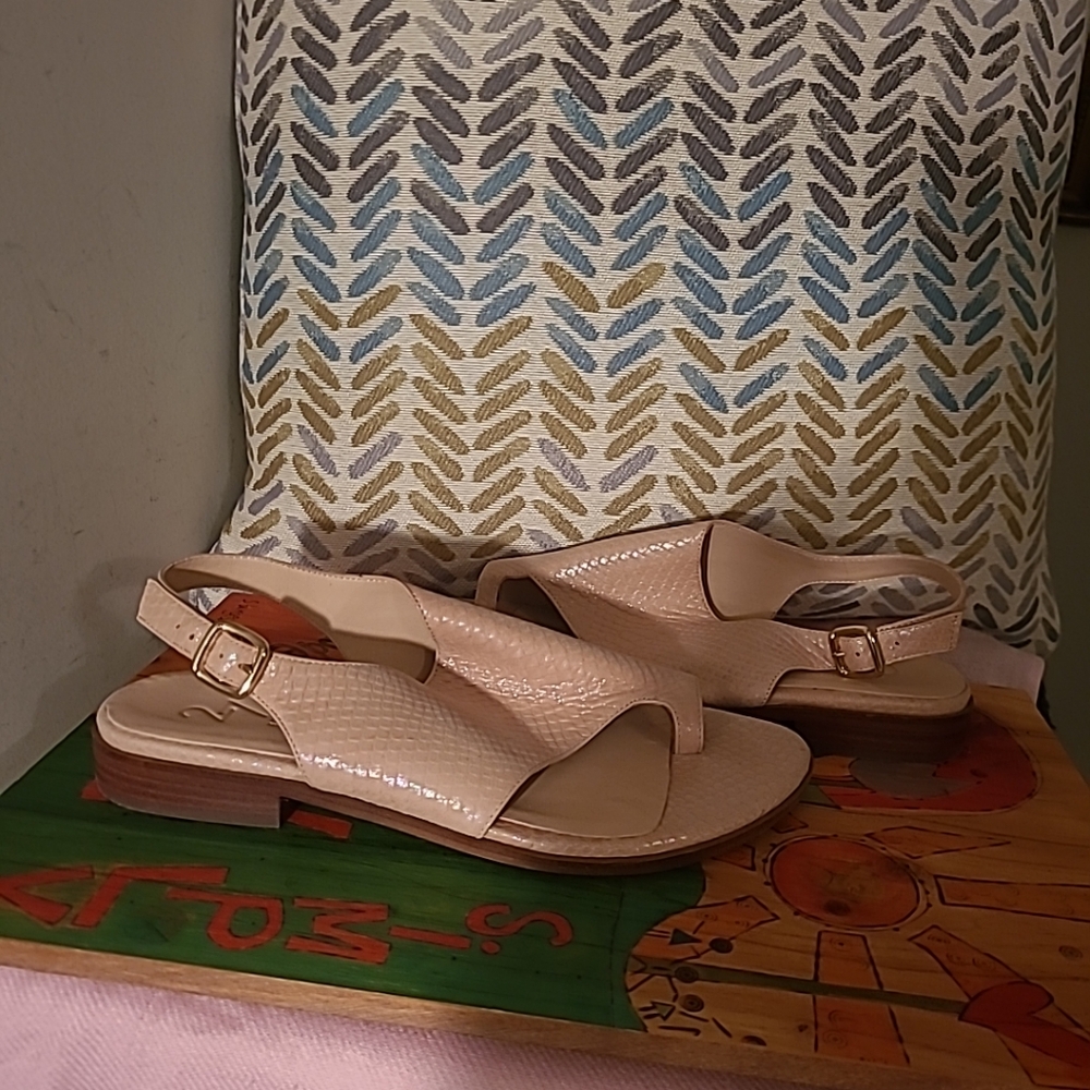 Naturalizer 27 Edit Emma Slingback Sandals, Python Natural - Picture 2 of 6